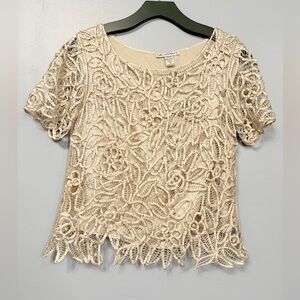 #12)  100% Silk Charming Hand Crocheted Lace Floral Blouse